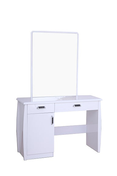 NICK DRESSER & MIRROR