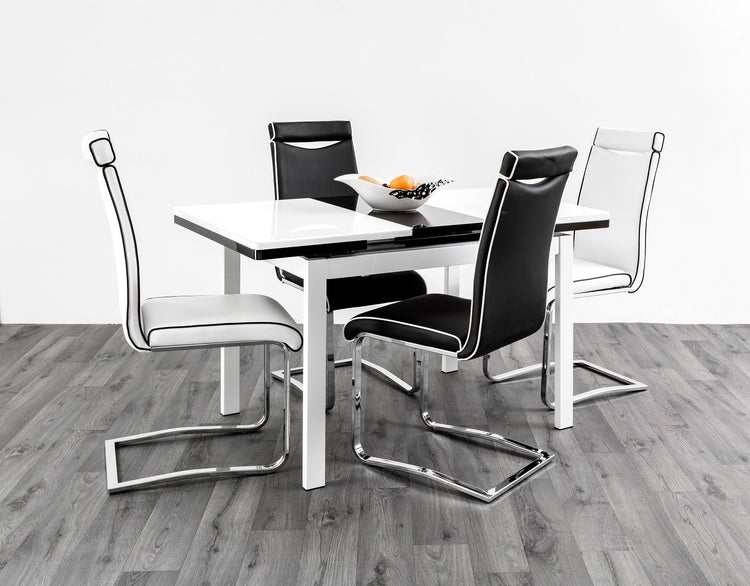 HUSTY GLASS DINING TABLE